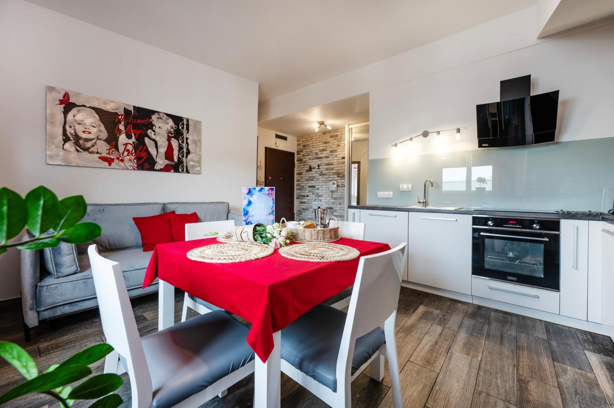 Perugia Moxy Cracow Parking Gratis Apartment Krakow Exterior photo